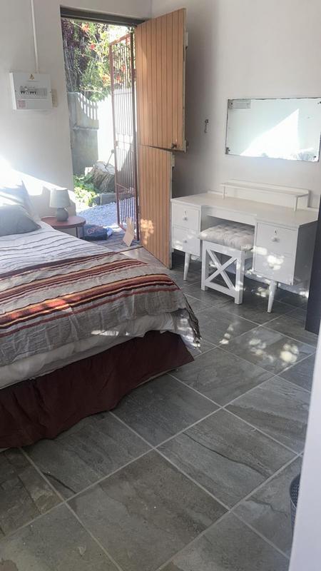 To Let 5 Bedroom Property for Rent in Onrus Western Cape